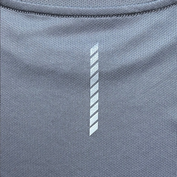 Gray Performance T-Shirt - Picture 4 of 4